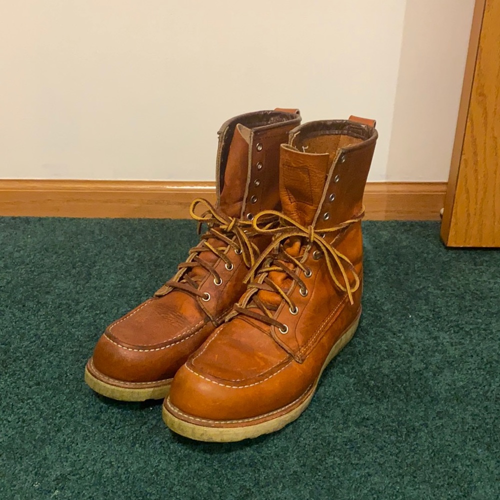 Red Wing 8 Inch Moc Toe 877